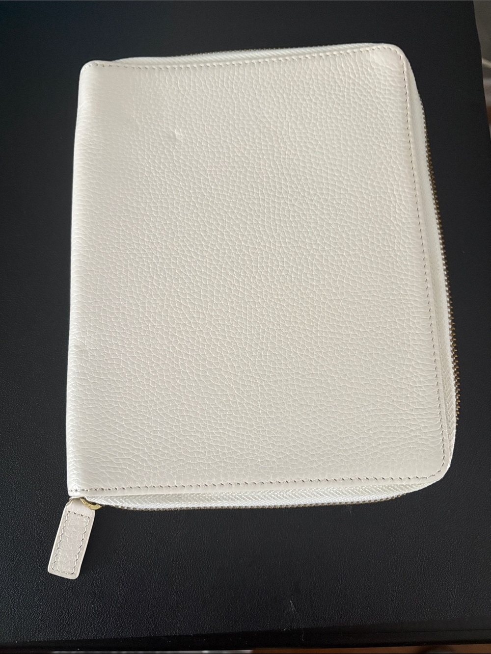 Moterm Women's Zip-Around Tablet Case - White